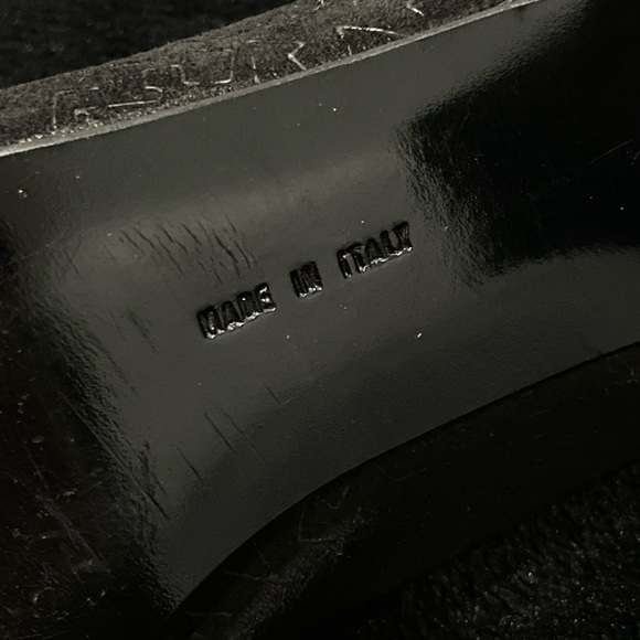 Salvatore Ferragamo - Picture 6 of 7